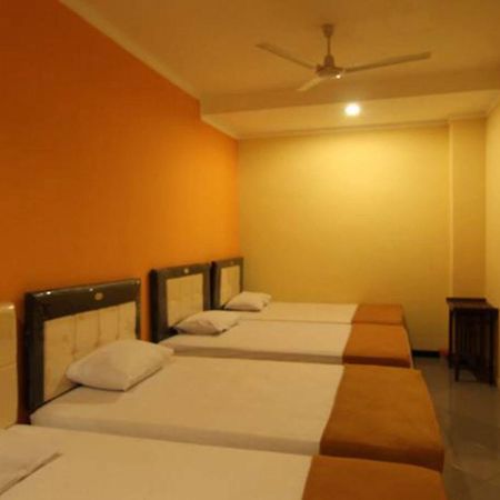 Ct1 Bali Bed & Breakfast 庫塔 外观 照片