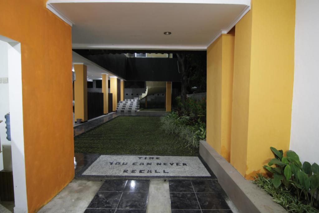 Ct1 Bali Bed & Breakfast 庫塔 外观 照片