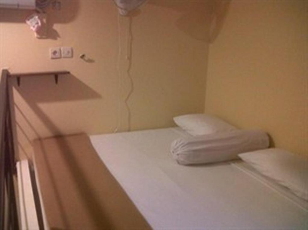 Ct1 Bali Bed & Breakfast 庫塔 客房 照片