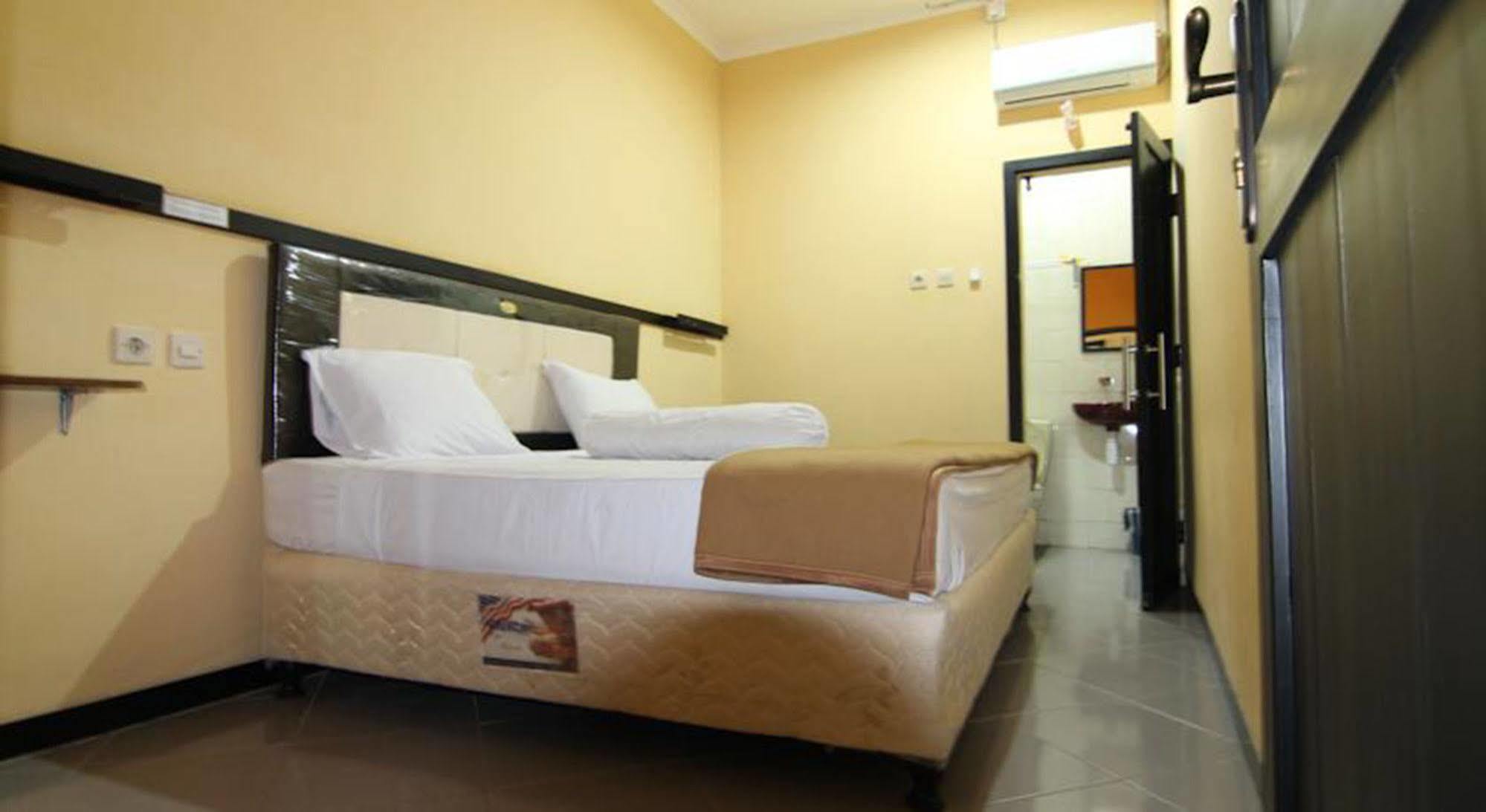 Ct1 Bali Bed & Breakfast 庫塔 外观 照片