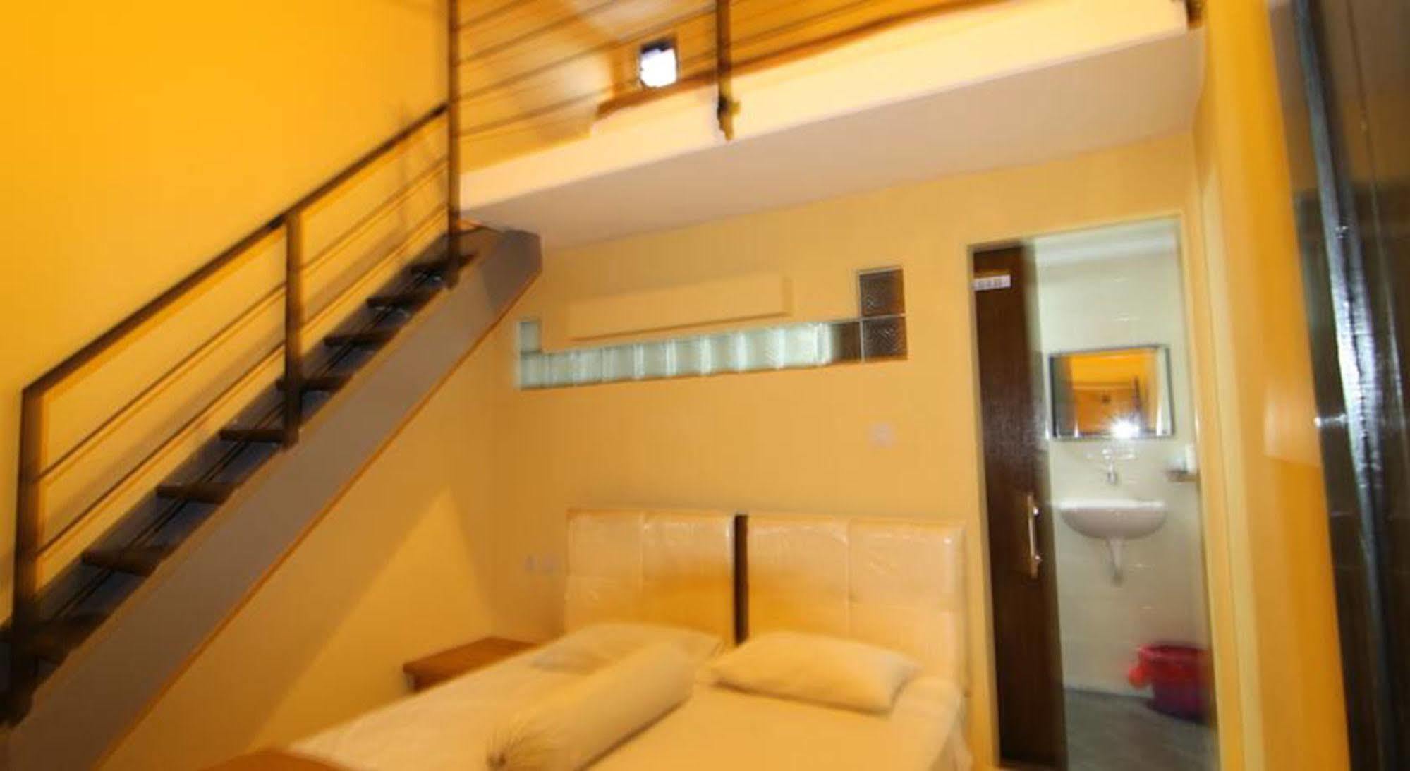 Ct1 Bali Bed & Breakfast 庫塔 外观 照片