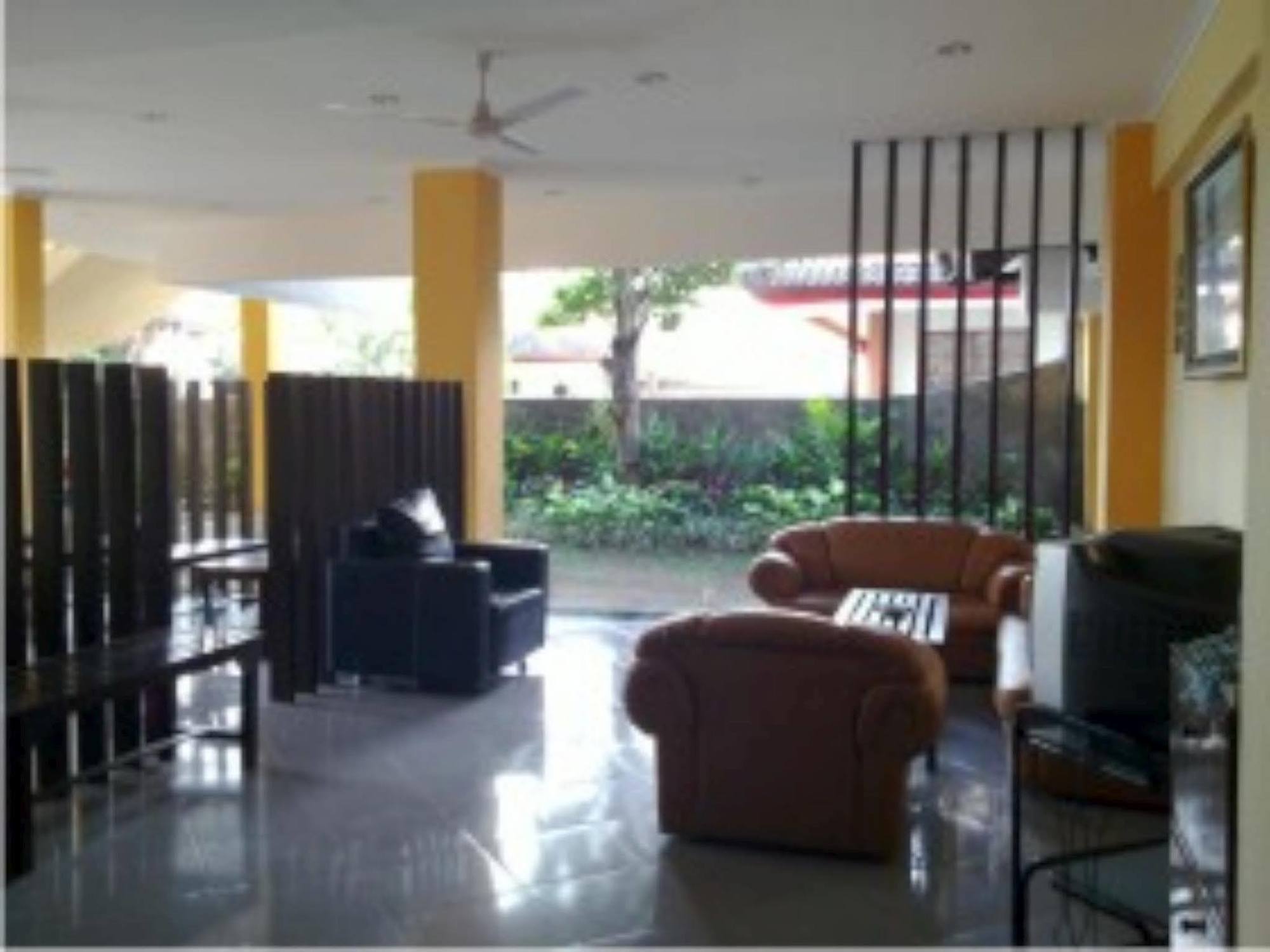Ct1 Bali Bed & Breakfast 庫塔 外观 照片
